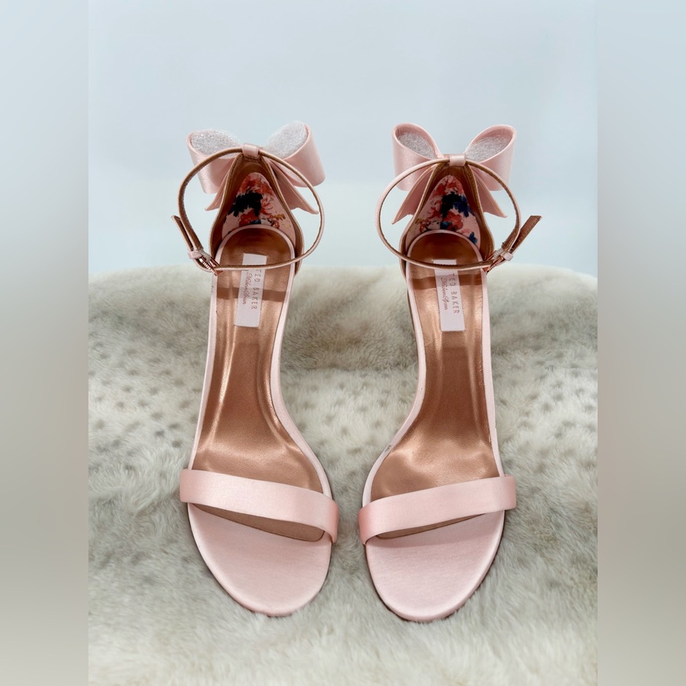NWOB Ted Baker Bowtifl Bow Heeled Stiletto Sandals Size 41/ US 10.5